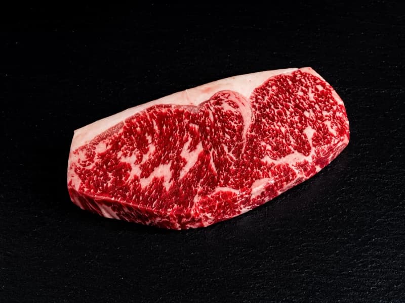 Dry-aged Striploin Crossbred Wagyu