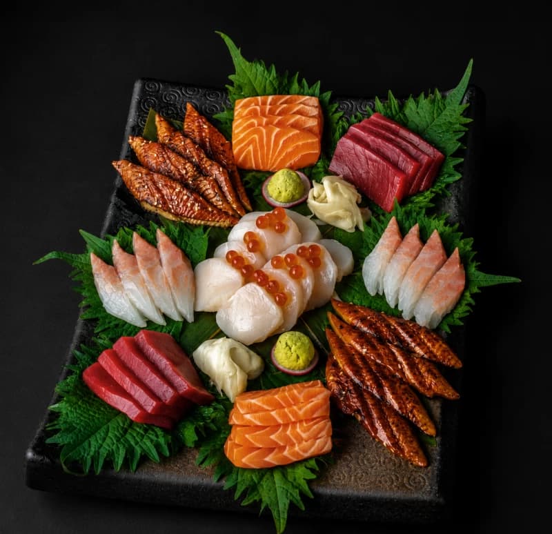 Grand Sashimi Set 40 pcs.